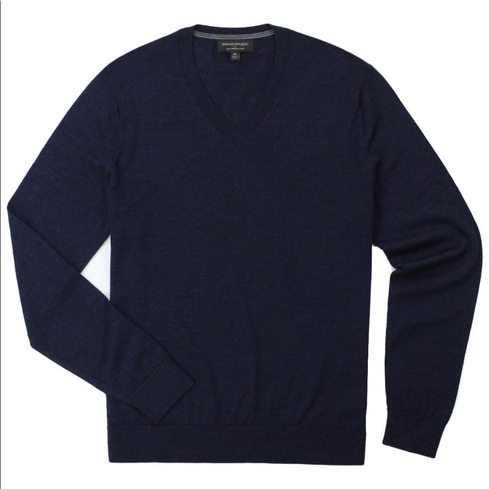 Banana Republic Men’s Merino Wool V Neck Sweater